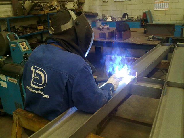 Mantenimiento predictivo y correctivo y reparaciones - Talleres Difer polígono de las Arobias Avilés