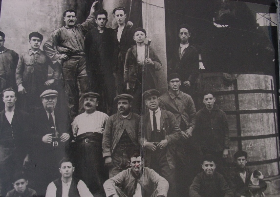 Foto fundadores de Talleres y Montajes S.A TAYMA en el año 1925