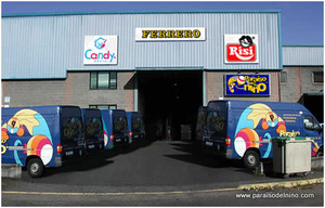 Fachada y flota,  Paraiso del niño