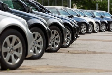 DISMINUCIÓN DEL 8% EN LA FABRICACIÓN DE COCHES DISMINUCIÓN DEL 8% EN LA FABRICACIÓN DE COCHES