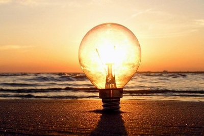 DÍA MUNDIAL DE LA LUZ DÍA MUNDIAL DE LA LUZ