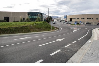 USO INDEBIDO DE VIALES EN LOS POLÍGONOS USO INDEBIDO DE VIALES EN LOS POLÍGONOS