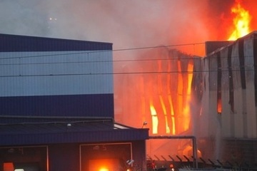PREVENCIÓN DE INCENDIOS EN NAVES INDUSTRIALES
