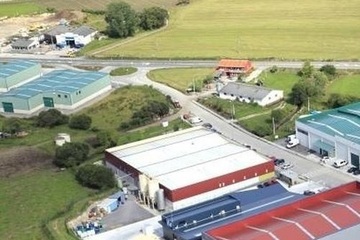 PARRES PROYECTA EL FUTURO DE SU SUELO INDUSTRIAL
